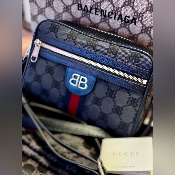 Balenciaga Gucci Collab Crossbody Bag - Picture 3 of 8